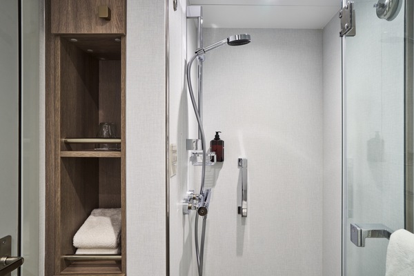 Marella Cruises Marella Discovery Balcony Cabin Bathroom.jpg